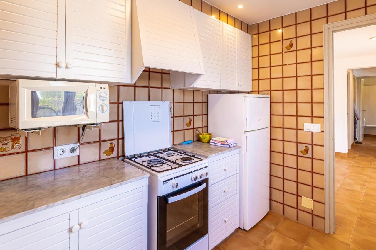 Apartamentos Arenal Playa Punta Grossa Екстериор снимка