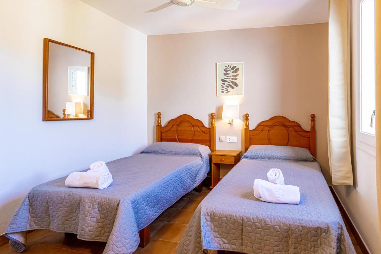 Apartamentos Arenal Playa Punta Grossa Екстериор снимка